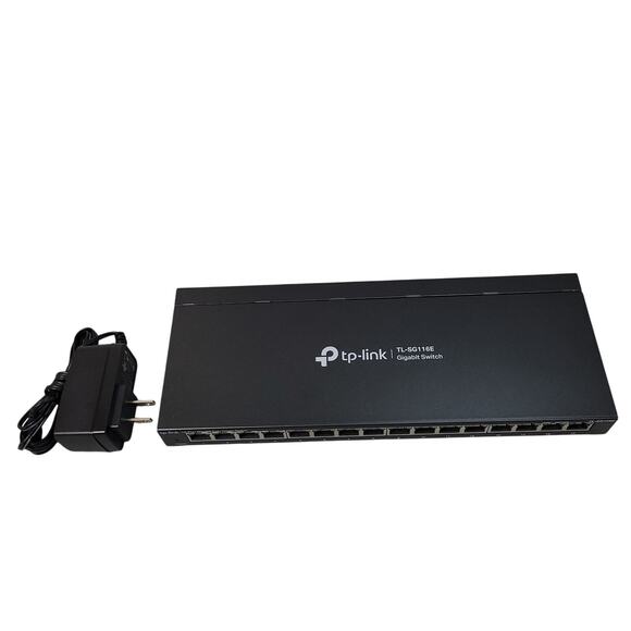 TP-LINK TL-SG116 16-Port Gigabit Desktop Switch Managed w/ Power Adapter Black - Picture 1 of 10